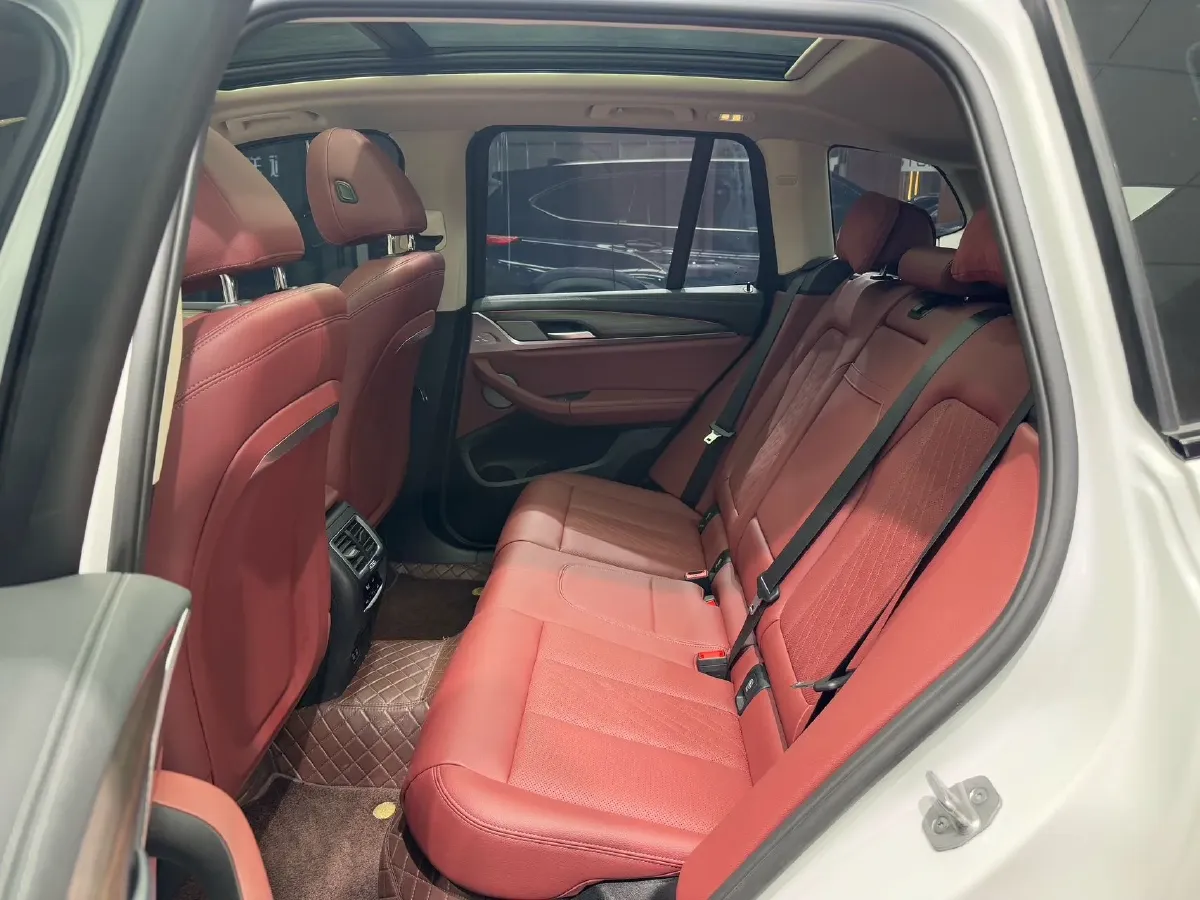 2023 BMW X3 2.0T 245HP L4 8AT,autocango,china used car exporter,china ev exporter,chinese used car exporter,chinese used ev exporter