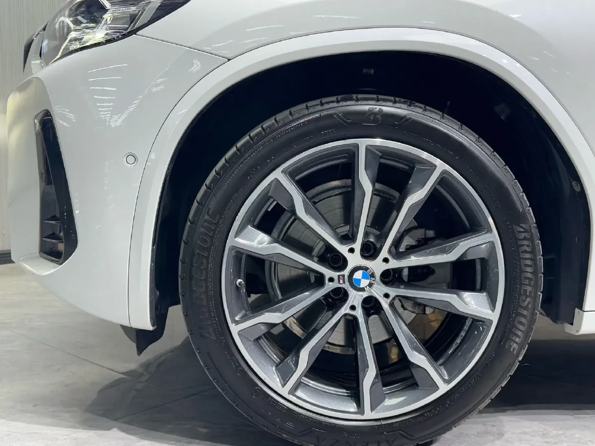 2023 BMW X3 2.0T 245HP L4 8AT,autocango,china used car exporter,china ev exporter,chinese used car exporter,chinese used ev exporter