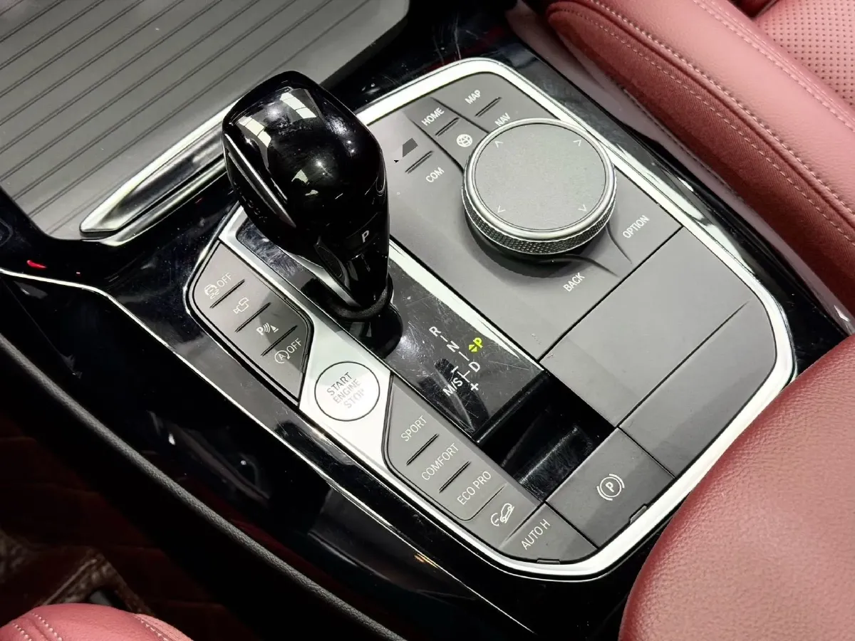 2023 BMW X3 2.0T 245HP L4 8AT,autocango,china used car exporter,china ev exporter,chinese used car exporter,chinese used ev exporter