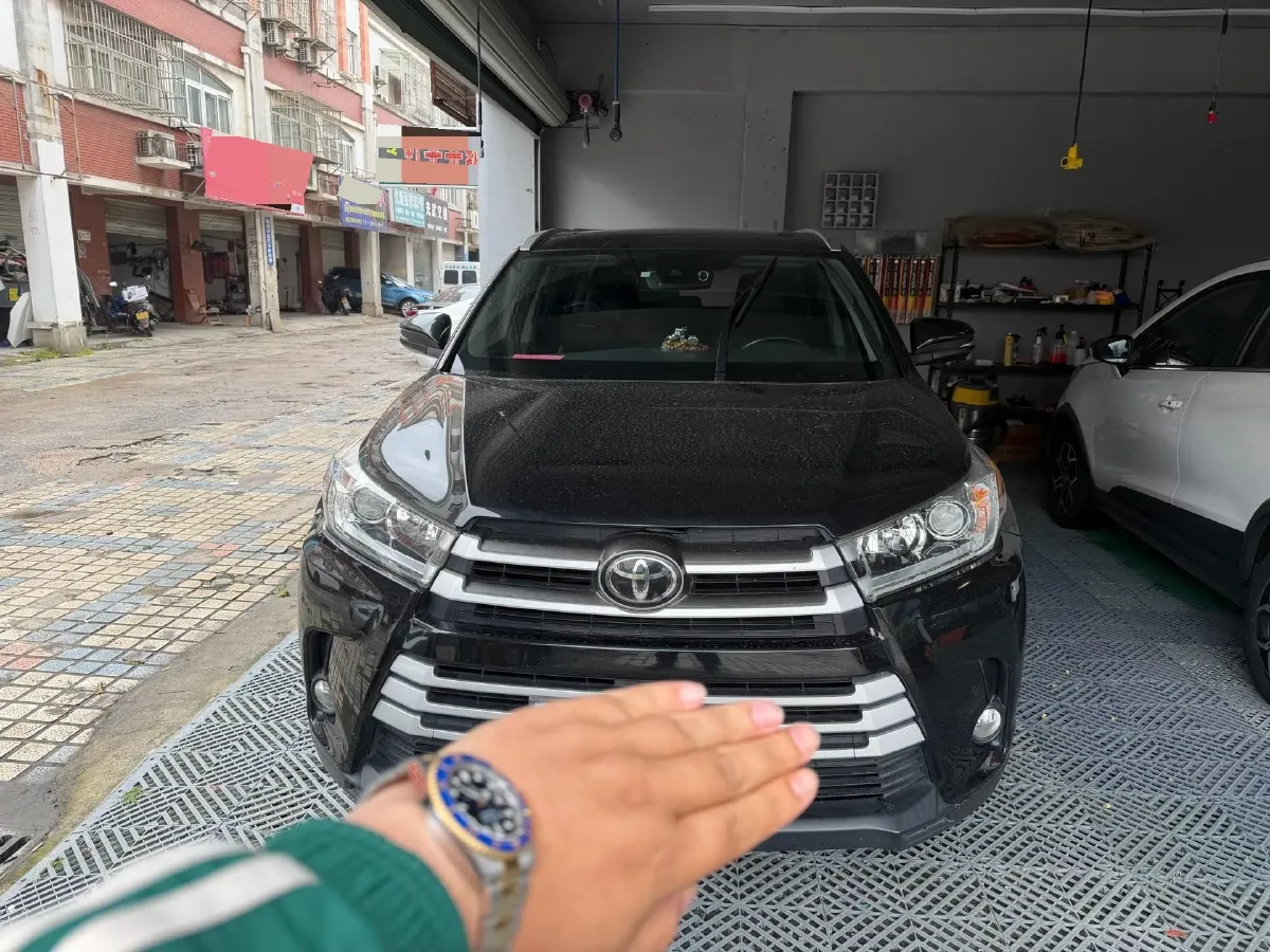 2018 Toyota Highlander 2.0T 220HP L4 6AT,autocango,china used car exporter,china ev exporter,chinese used car exporter,chinese used ev exporter