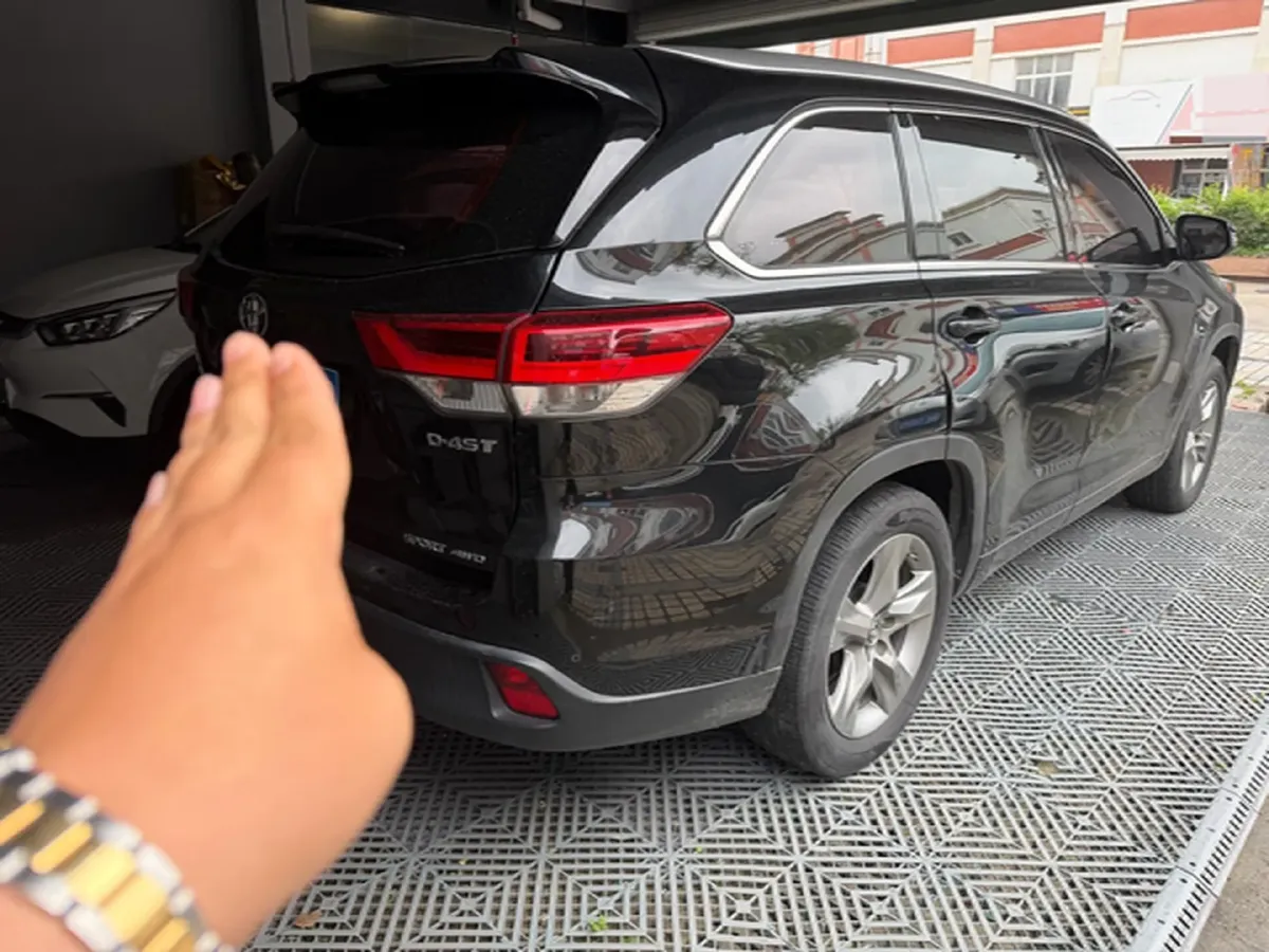 2018 Toyota Highlander 2.0T 220HP L4 6AT,autocango,china used car exporter,china ev exporter,chinese used car exporter,chinese used ev exporter