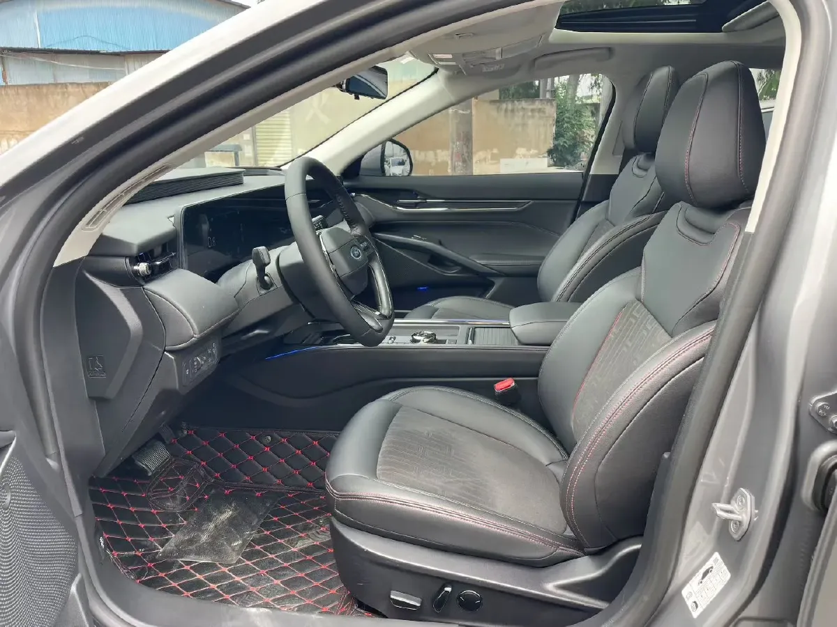 2023 Ford Mondeo 1.5T 190HP L4 8AT,autocango,china used car exporter,china ev exporter,chinese used car exporter,chinese used ev exporter