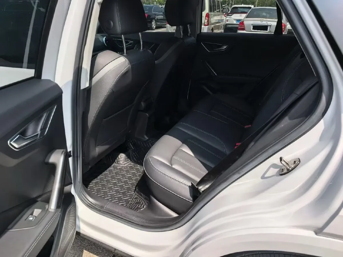 2022 Audi Q2L 1.4T 150HP L4 7DCT,autocango,china used car exporter,china ev exporter,chinese used car exporter,chinese used ev exporter