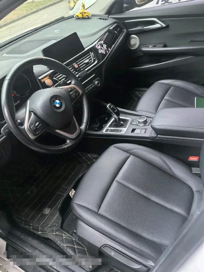 2021 BMW 1 Series 1.5T 140HP L3 7DCT,autocango,china used car exporter,china ev exporter,chinese used car exporter,chinese used ev exporter