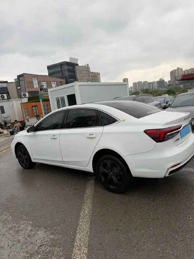 2021 Roewe Ei5 BEV 61.1KWH,autocango,china used car exporter,china ev exporter,chinese used car exporter,chinese used ev exporter