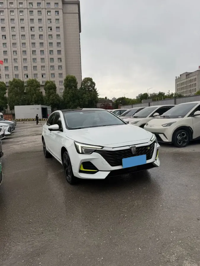 2021 Roewe Ei5 BEV 61.1KWH,autocango,china used car exporter,china ev exporter,chinese used car exporter,chinese used ev exporter