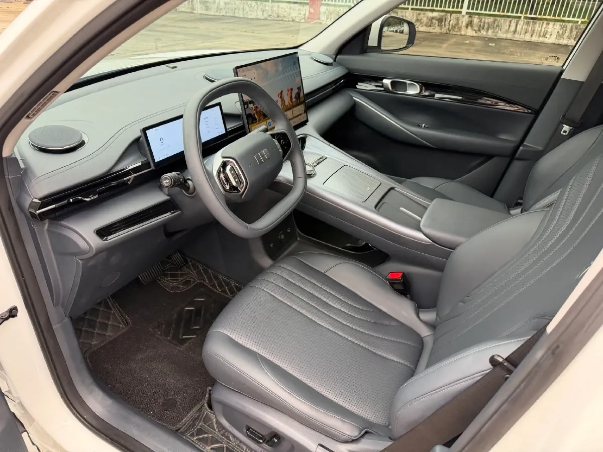 2024 LanDian E5 1.5L 110HP L4 E-CVT PHEV 17.52KWH,autocango,china used car exporter,china ev exporter,chinese used car exporter,chinese used ev exporter