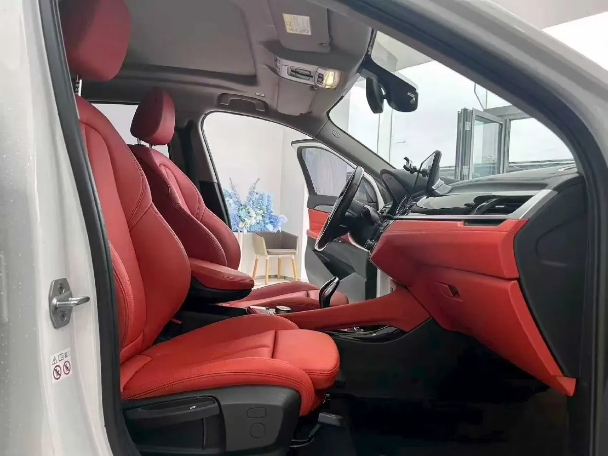 2023 BMW X2 2.0T 178HP L4 7DCT,autocango,china used car exporter,china ev exporter,chinese used car exporter,chinese used ev exporter