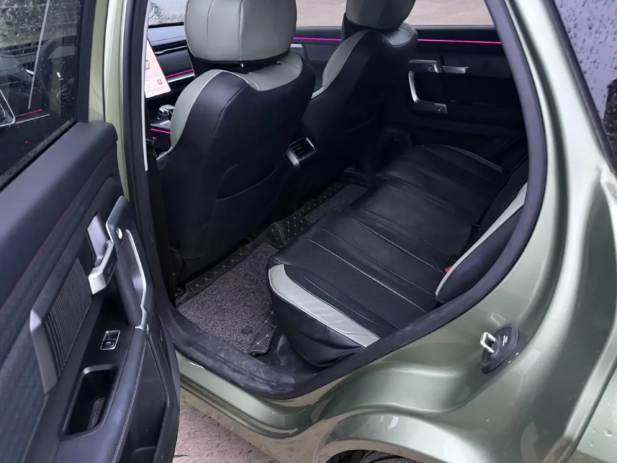 2023 Chery Exploration 06 1.6T 197HP L4 7DCT,autocango,china used car exporter,china ev exporter,chinese used car exporter,chinese used ev exporter