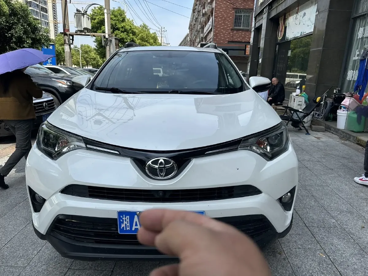 2018 Toyota RAV4 2.0L 151HP L4 CVT,autocango,china used car exporter,china ev exporter,chinese used car exporter,chinese used ev exporter