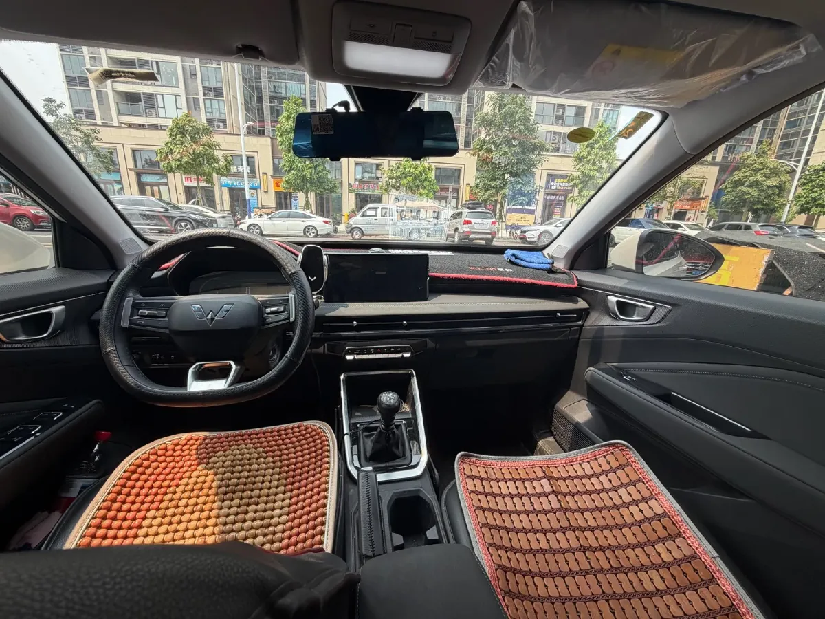 2022 WuLing XingChi 1.5L 99HP L4 6MT,autocango,china used car exporter,china ev exporter,chinese used car exporter,chinese used ev exporter