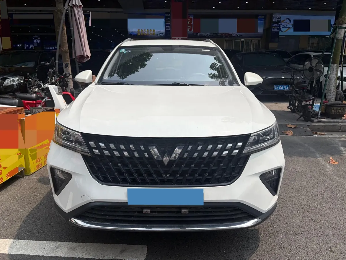 2022 WuLing XingChi 1.5L 99HP L4 6MT,autocango,china used car exporter,china ev exporter,chinese used car exporter,chinese used ev exporter