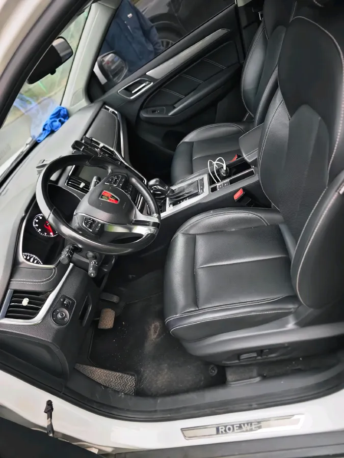 2017 Roewe RX5 1.5T 169HP L4 7DCT,autocango,china used car exporter,china ev exporter,chinese used car exporter,chinese used ev exporter