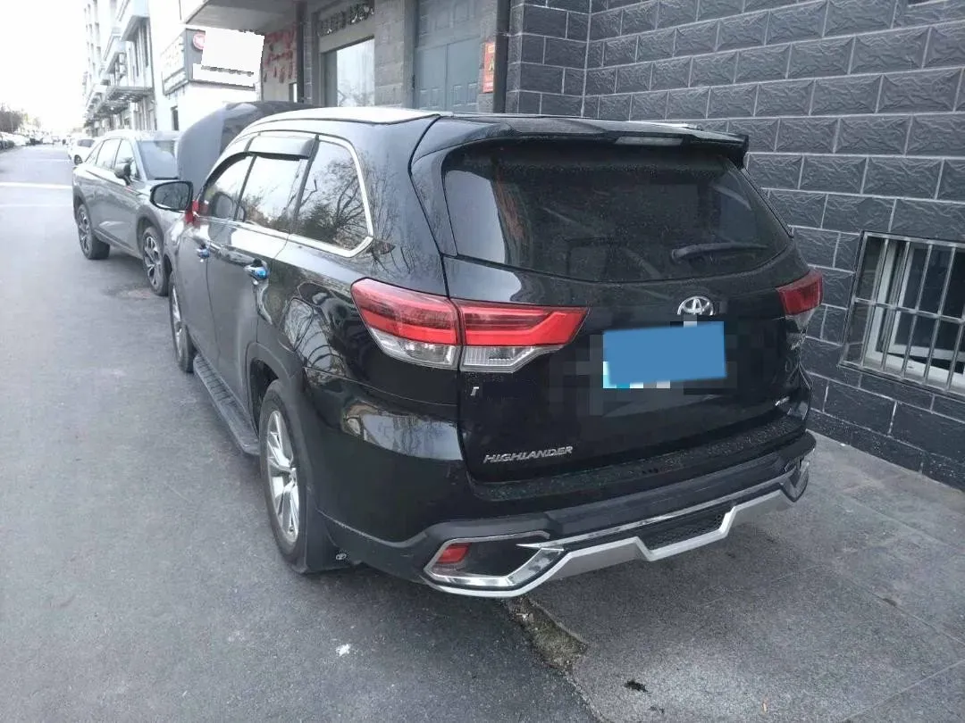 2021 Toyota Highlander 2.0T 220HP L4 6AT,autocango,china used car exporter,china ev exporter,chinese used car exporter,chinese used ev exporter