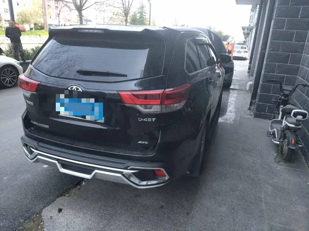 2021 Toyota Highlander 2.0T 220HP L4 6AT,autocango,china used car exporter,china ev exporter,chinese used car exporter,chinese used ev exporter