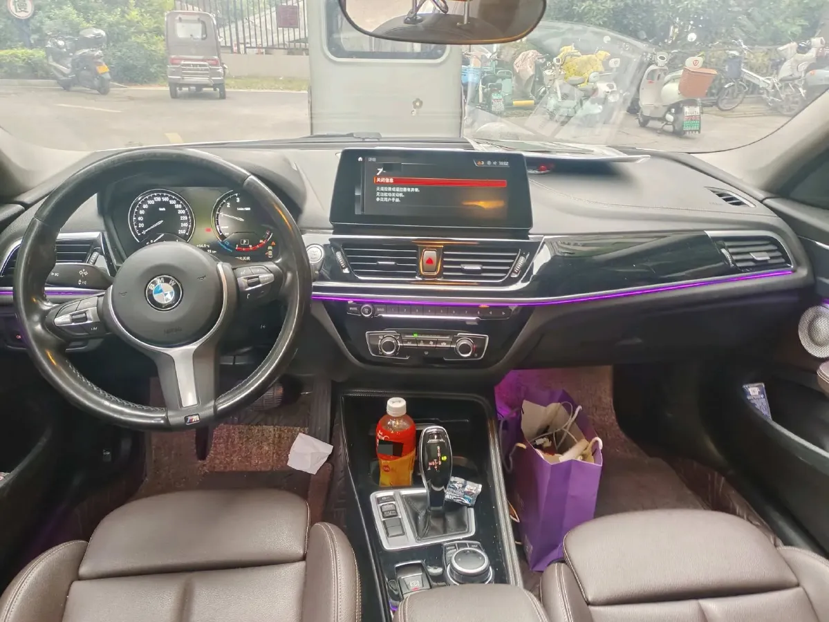 2021 BMW 1 Series 1.5T 140HP L3 7DCT,autocango,china used car exporter,china ev exporter,chinese used car exporter,chinese used ev exporter