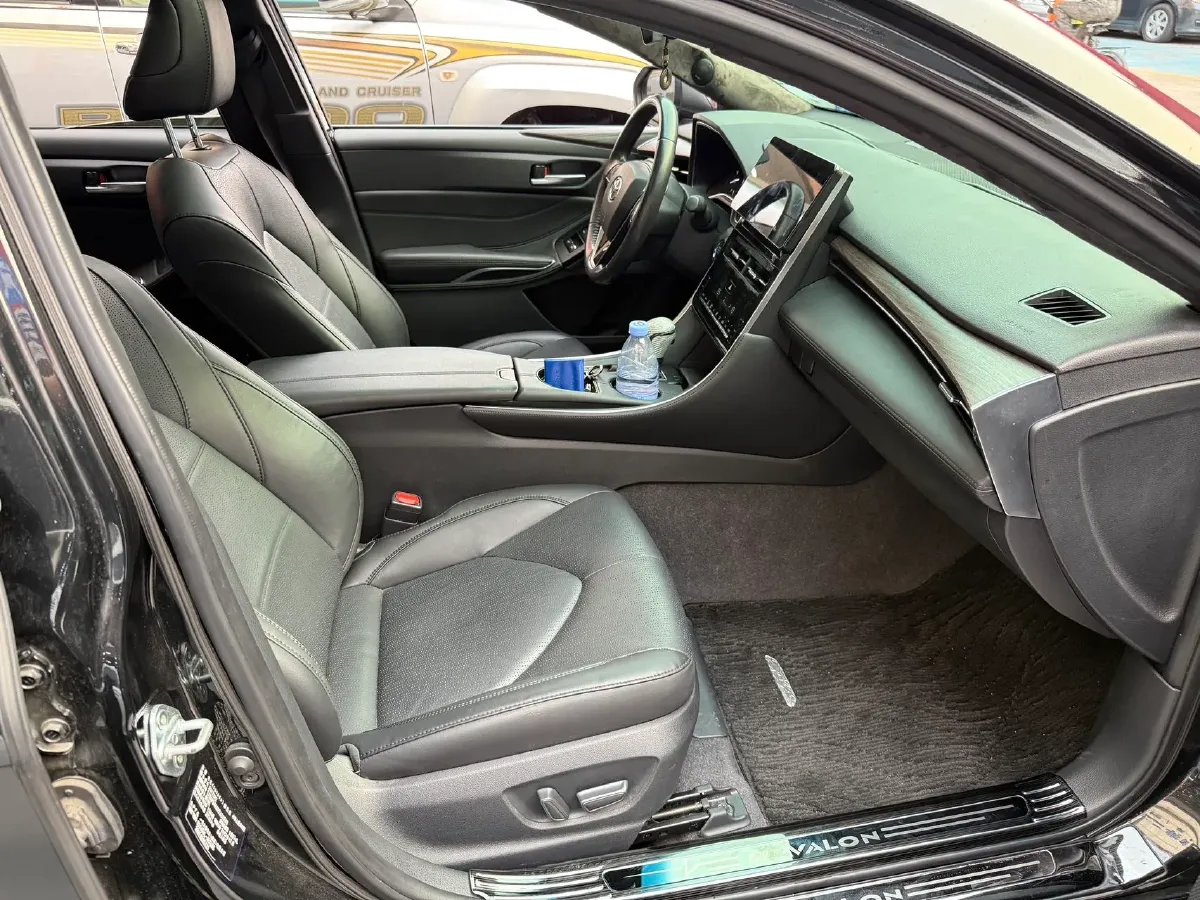 2024 Toyota Avalon 2.0L 173HP L4 CVT,autocango,china used car exporter,china ev exporter,chinese used car exporter,chinese used ev exporter