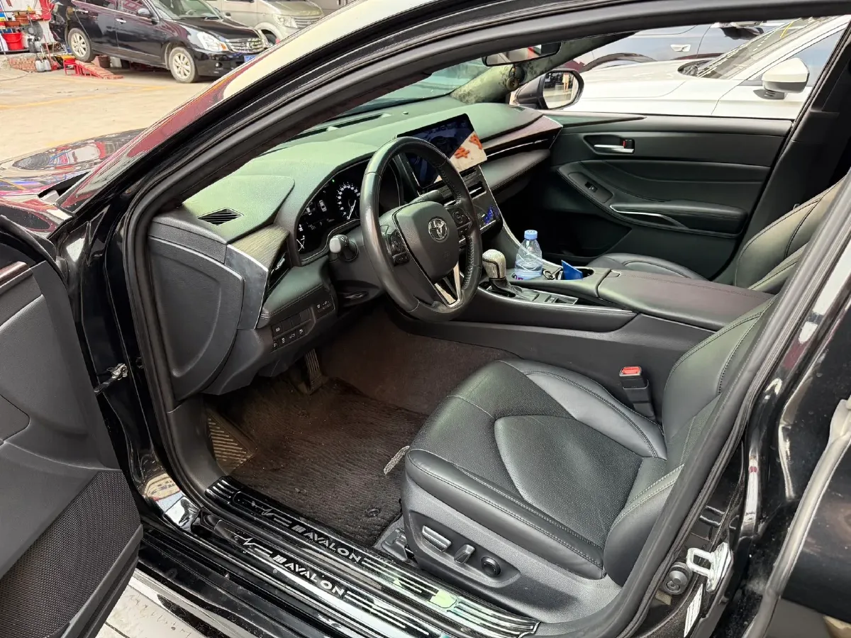 2024 Toyota Avalon 2.0L 173HP L4 CVT,autocango,china used car exporter,china ev exporter,chinese used car exporter,chinese used ev exporter