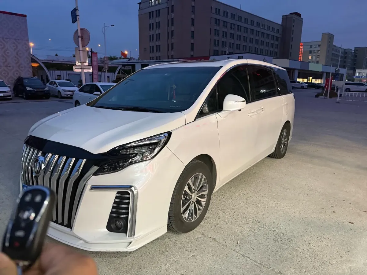 2021 Buick GL8 2.0T 237HP L4 9AT,autocango,china used car exporter,china ev exporter,chinese used car exporter,chinese used ev exporter