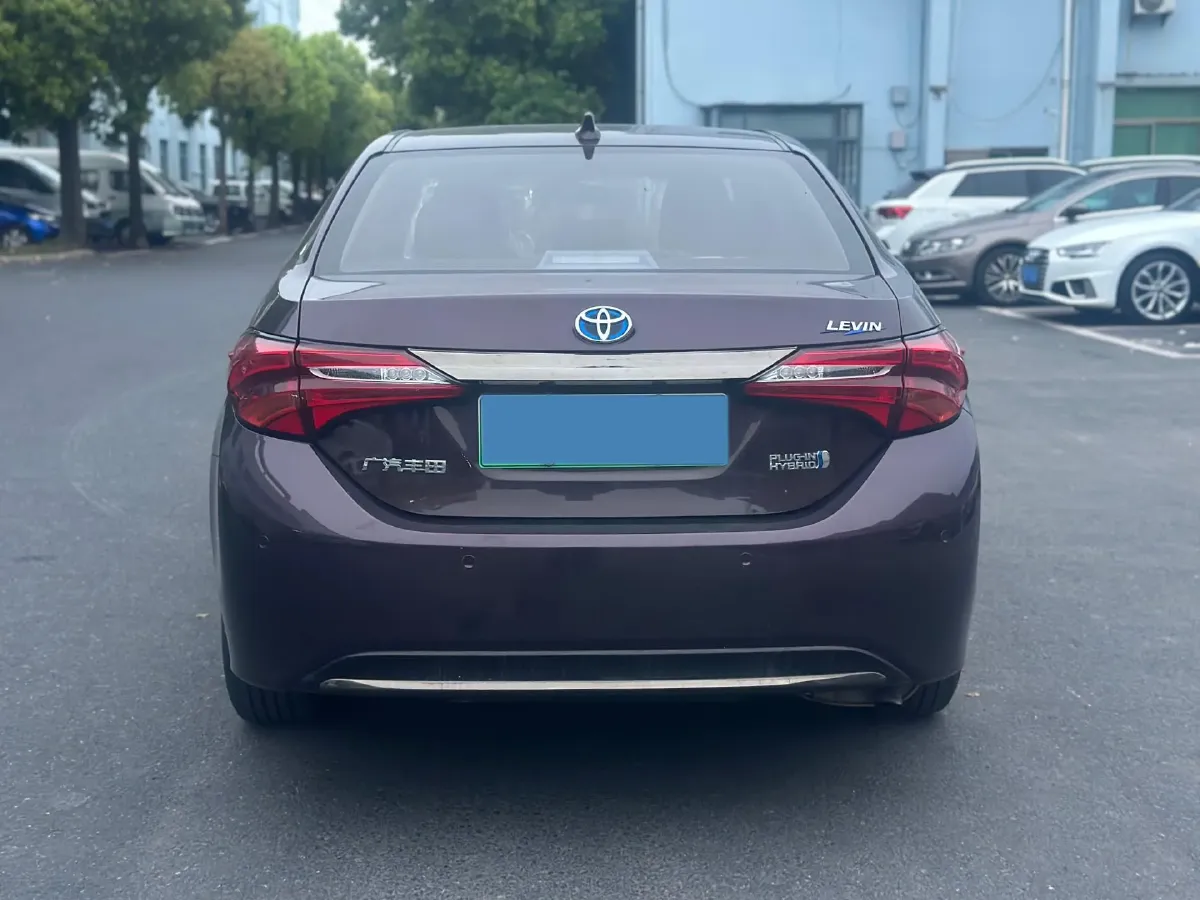 2019 Toyota Corolla Hybird E+ 1.8L 99HP L4 E-CVT PHEV 10.5KWH,autocango,china used car exporter,china ev exporter,chinese used car exporter,chinese used ev exporter