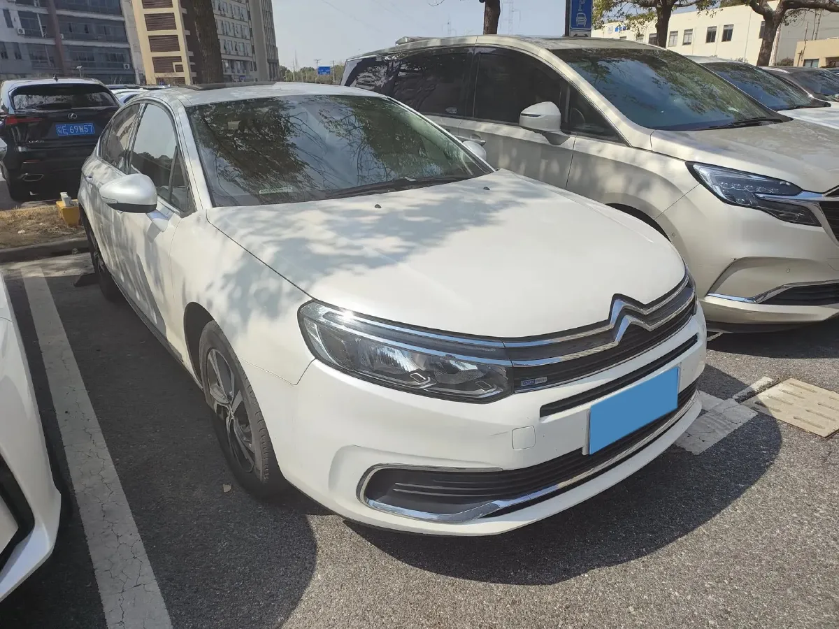 2017 Citroen C5 1.6T 167HP L4 6AT,autocango,china used car exporter,china ev exporter,chinese used car exporter,chinese used ev exporter