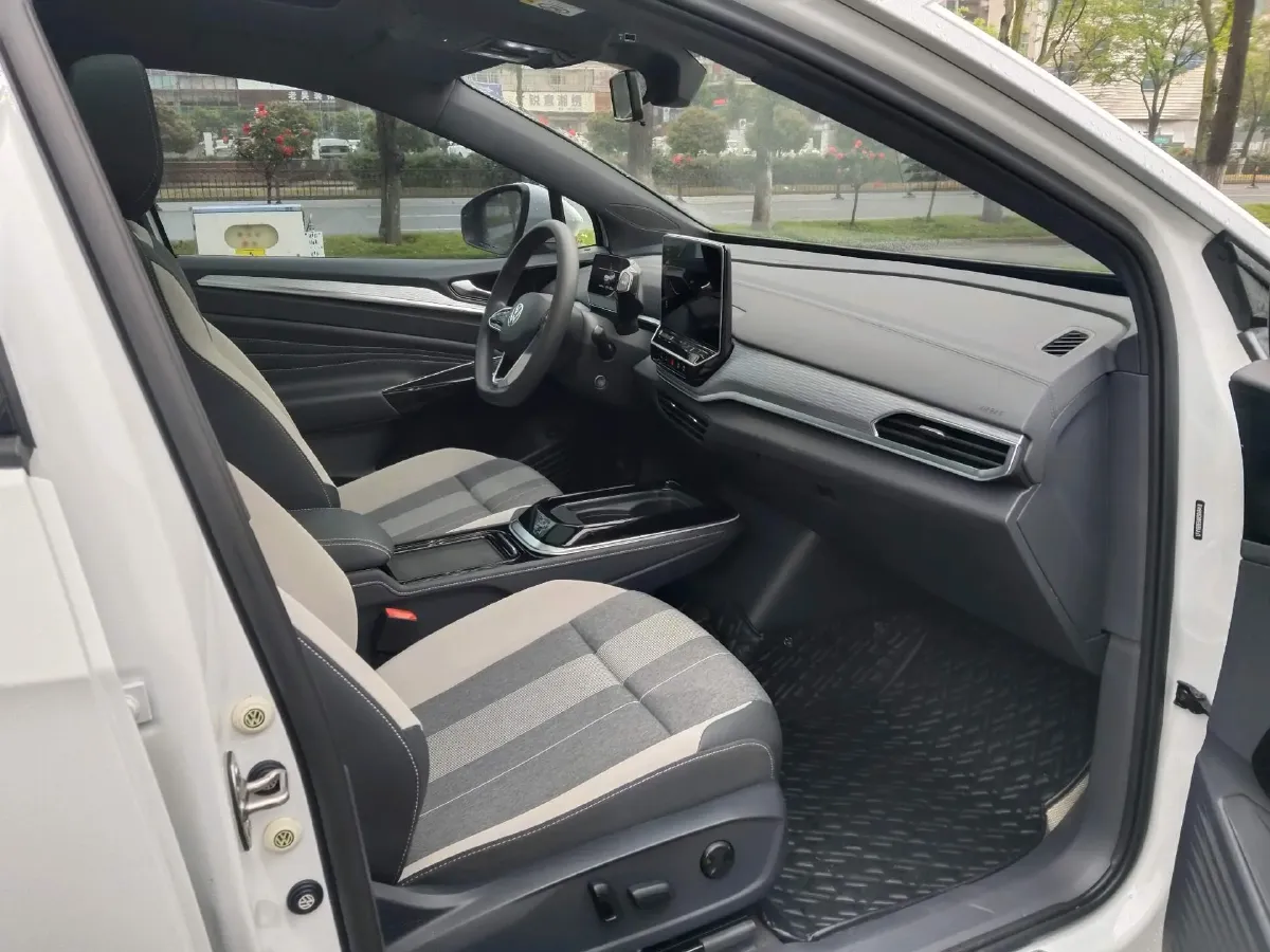 2022 Volkswagen ID.4 Crozz BEV 84.8KWH,autocango,china used car exporter,china ev exporter,chinese used car exporter,chinese used ev exporter