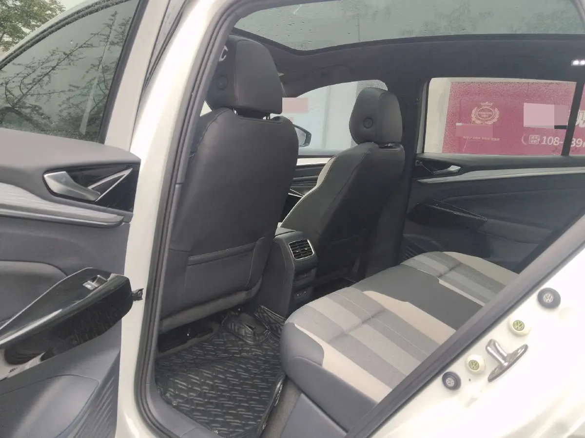 2022 Volkswagen ID.4 Crozz BEV 84.8KWH,autocango,china used car exporter,china ev exporter,chinese used car exporter,chinese used ev exporter