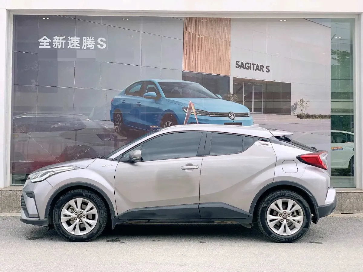 2021 Toyota Izoa 2.0L 146HP L4 E-CVT Hybrid,autocango,china used car exporter,china ev exporter,chinese used car exporter,chinese used ev exporter