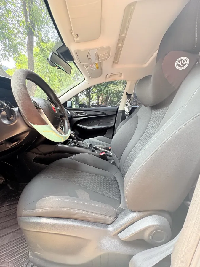 2019 Roewe i5 1.5L 120HP L4 CVT,autocango,china used car exporter,china ev exporter,chinese used car exporter,chinese used ev exporter