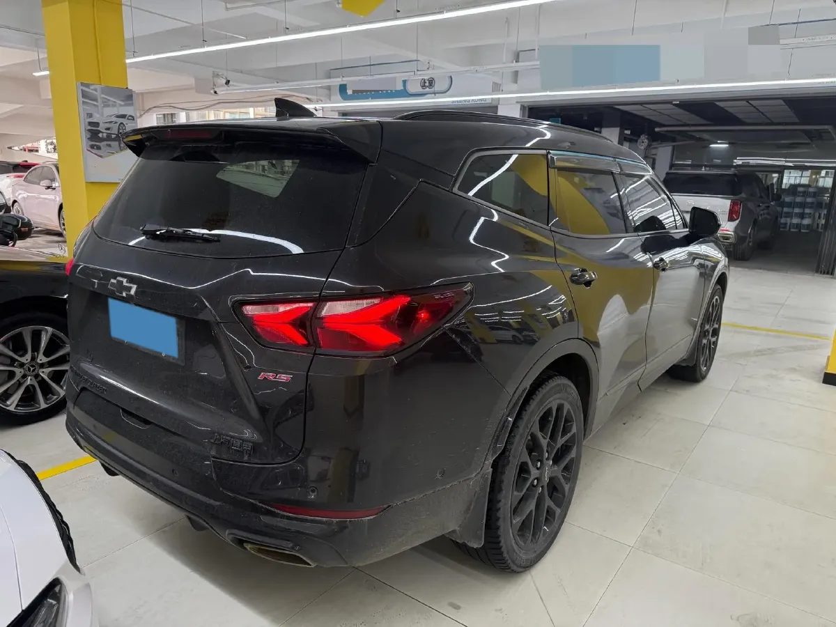 2021 Buick GL8 2.0T 237HP L4 9AT,autocango,china used car exporter,china ev exporter,chinese used car exporter,chinese used ev exporter