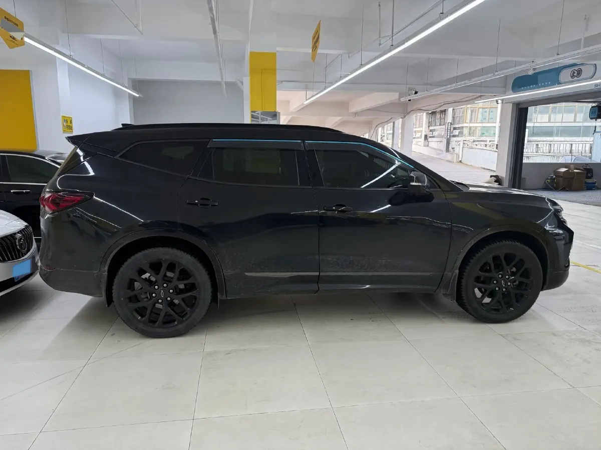 2021 Buick GL8 2.0T 237HP L4 9AT,autocango,china used car exporter,china ev exporter,chinese used car exporter,chinese used ev exporter
