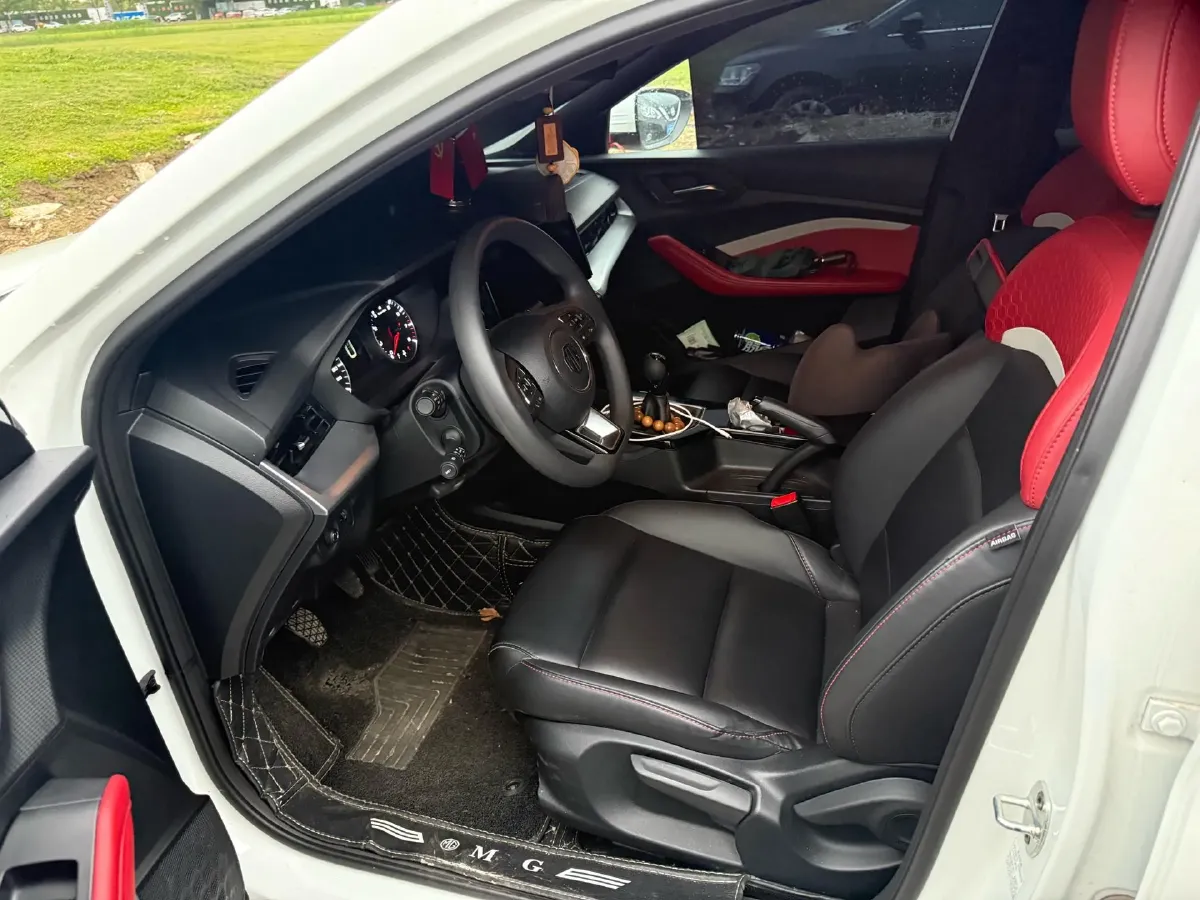 2023 MG 5 1.5L 129HP L4 5MT,autocango,china used car exporter,china ev exporter,chinese used car exporter,chinese used ev exporter