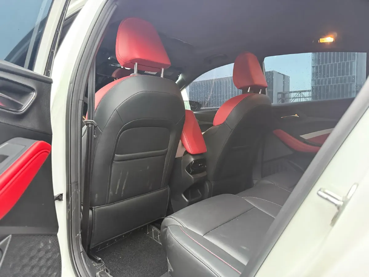 2023 MG 5 1.5L 129HP L4 5MT,autocango,china used car exporter,china ev exporter,chinese used car exporter,chinese used ev exporter