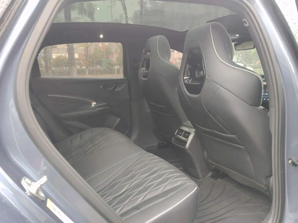 2023 BYD Seal BEV 61.4KWH,autocango,china used car exporter,china ev exporter,chinese used car exporter,chinese used ev exporter