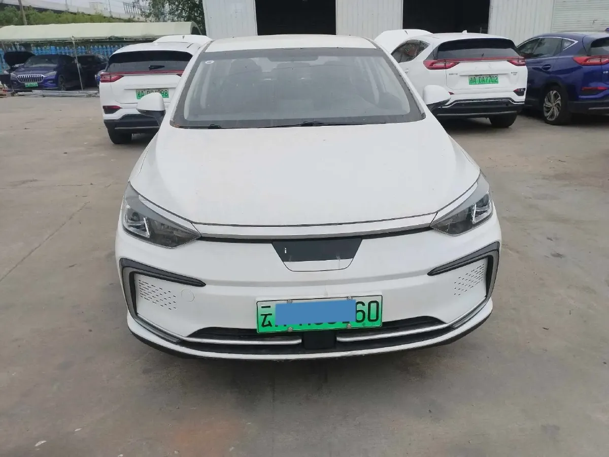 2022 ChangAn UNI-T 1.5T 188HP L4 7DCT,autocango,china used car exporter,china ev exporter,chinese used car exporter,chinese used ev exporter