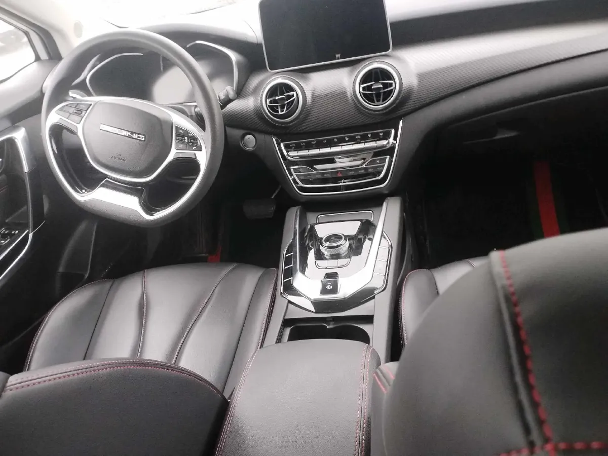 2022 ChangAn UNI-T 1.5T 188HP L4 7DCT,autocango,china used car exporter,china ev exporter,chinese used car exporter,chinese used ev exporter