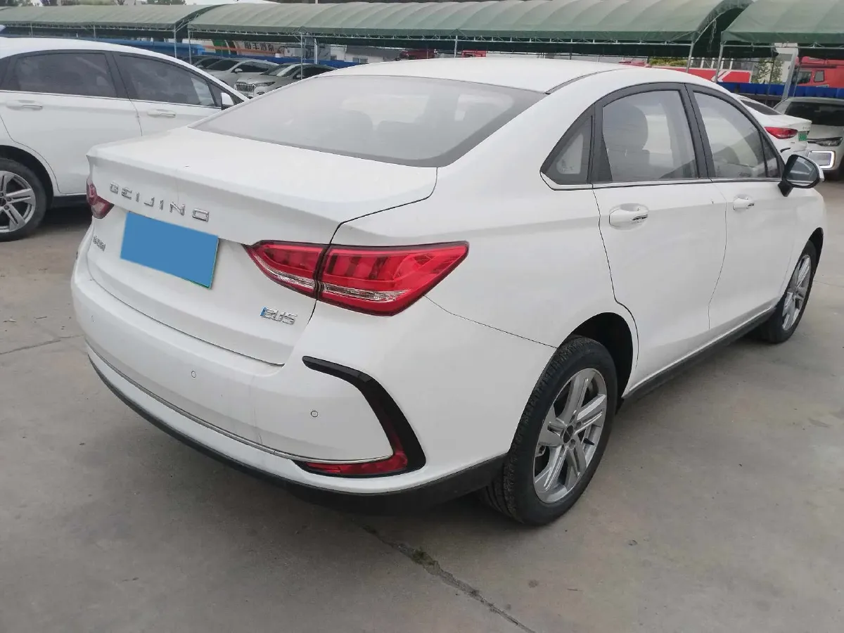 2022 ChangAn UNI-T 1.5T 188HP L4 7DCT,autocango,china used car exporter,china ev exporter,chinese used car exporter,chinese used ev exporter