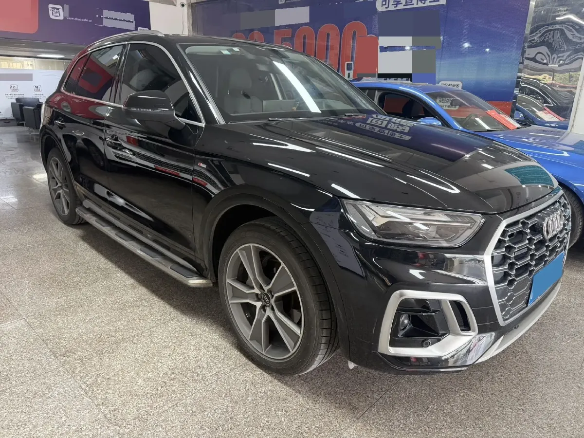 2022 Audi Q5L 2.0T 252HP L4 7DCT,autocango,china used car exporter,china ev exporter,chinese used car exporter,chinese used ev exporter