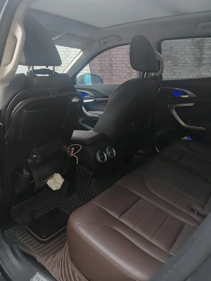 2019 WEY VV7 2.0T 234HP L4 7DCT,autocango,china used car exporter,china ev exporter,chinese used car exporter,chinese used ev exporter