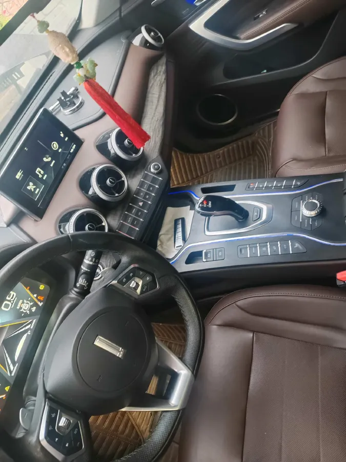 2019 WEY VV7 2.0T 234HP L4 7DCT,autocango,china used car exporter,china ev exporter,chinese used car exporter,chinese used ev exporter