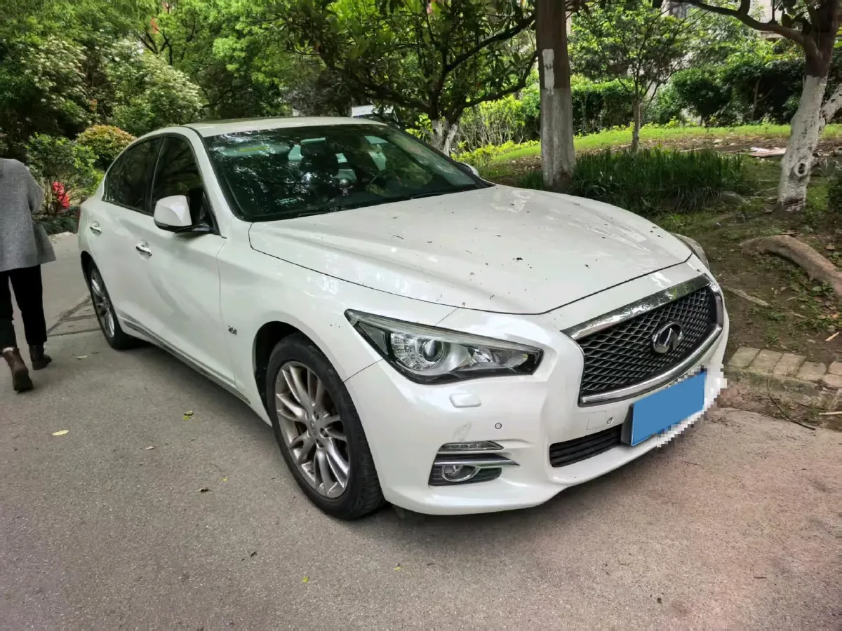 2016 Infiniti Q50L 2.0T 211HP L4 7AT,autocango,china used car exporter,china ev exporter,chinese used car exporter,chinese used ev exporter