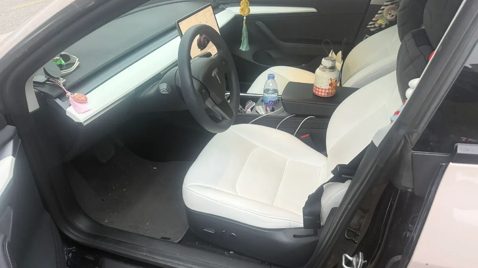 2022 Tesla Model 3 BEV 60KWH,autocango,china used car exporter,china ev exporter,chinese used car exporter,chinese used ev exporter