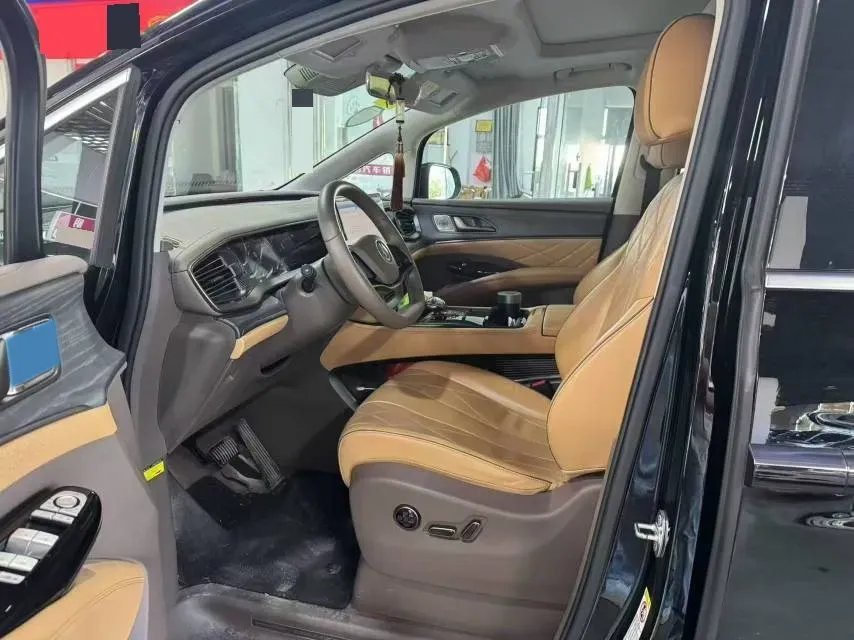 2022 Mercedes-Benz GLC Class 2.0T 197HP L4 9AT,autocango,china used car exporter,china ev exporter,chinese used car exporter,chinese used ev exporter