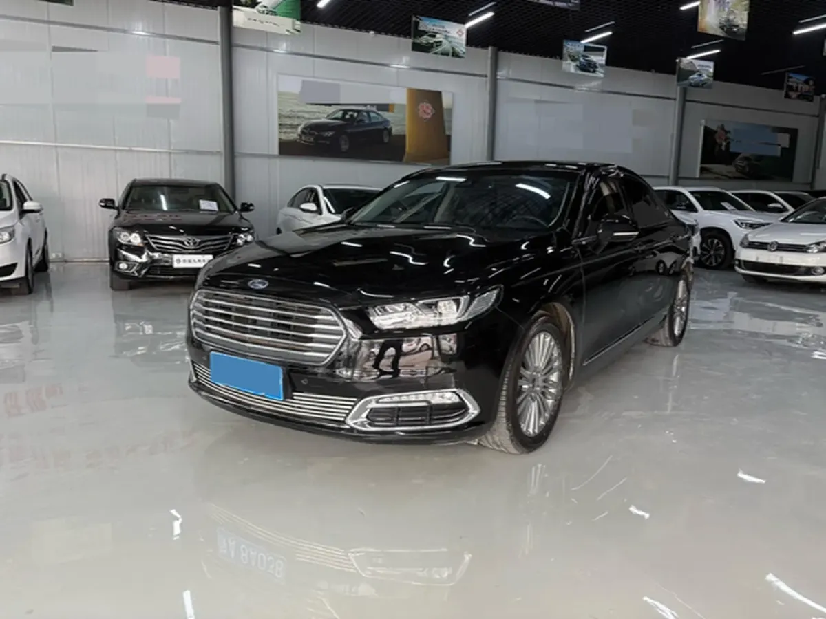 2017 Ford Taurus 2.0T 245HP L4 6AT,autocango,china used car exporter,china ev exporter,chinese used car exporter,chinese used ev exporter