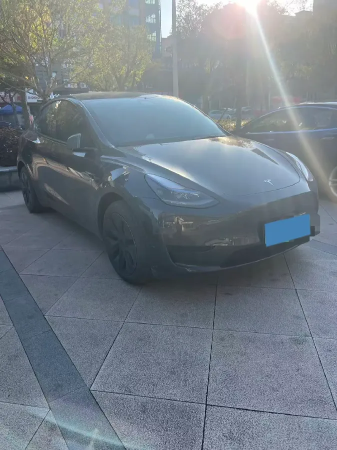 2024 Tesla Model Y BEV 78.4KWH,autocango,china used car exporter,china ev exporter,chinese used car exporter,chinese used ev exporter