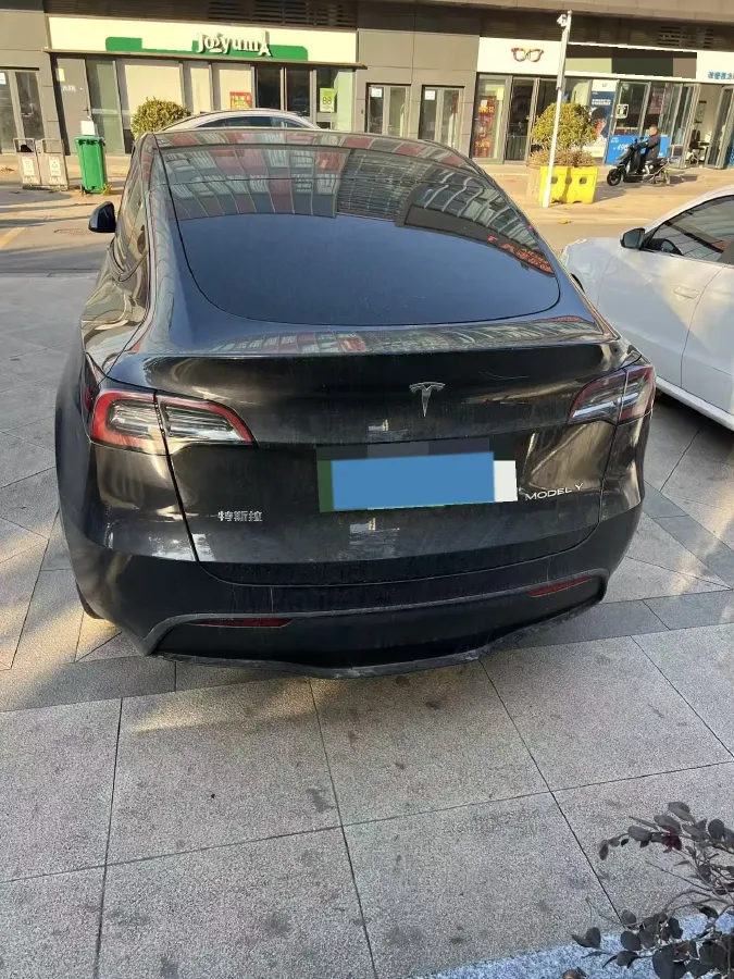 2024 Tesla Model Y BEV 78.4KWH,autocango,china used car exporter,china ev exporter,chinese used car exporter,chinese used ev exporter