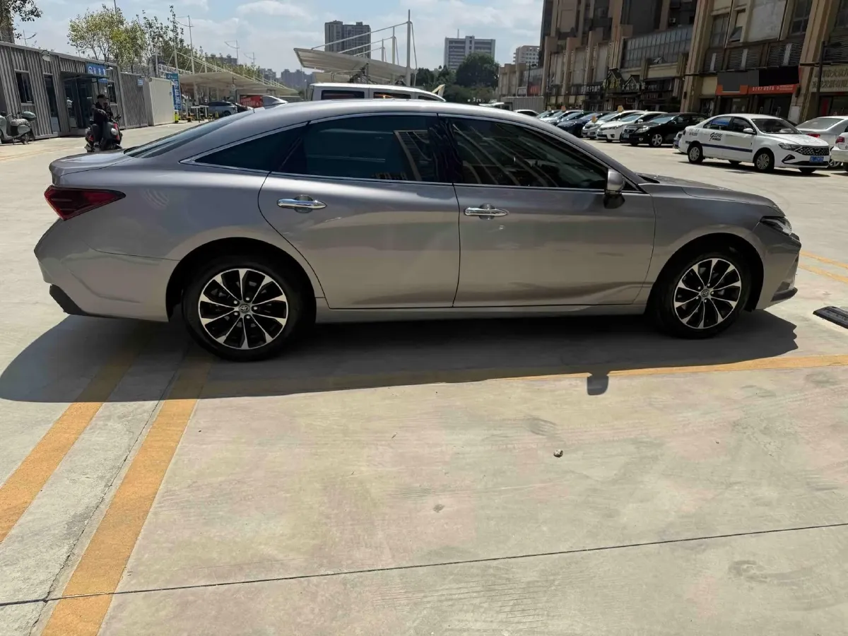 2022 Toyota Avalon 2.0L 178HP L4 CVT,autocango,china used car exporter,china ev exporter,chinese used car exporter,chinese used ev exporter