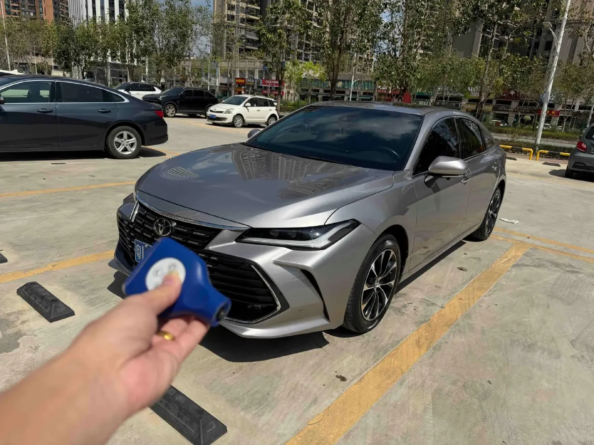2022 Toyota Avalon 2.0L 178HP L4 CVT,autocango,china used car exporter,china ev exporter,chinese used car exporter,chinese used ev exporter
