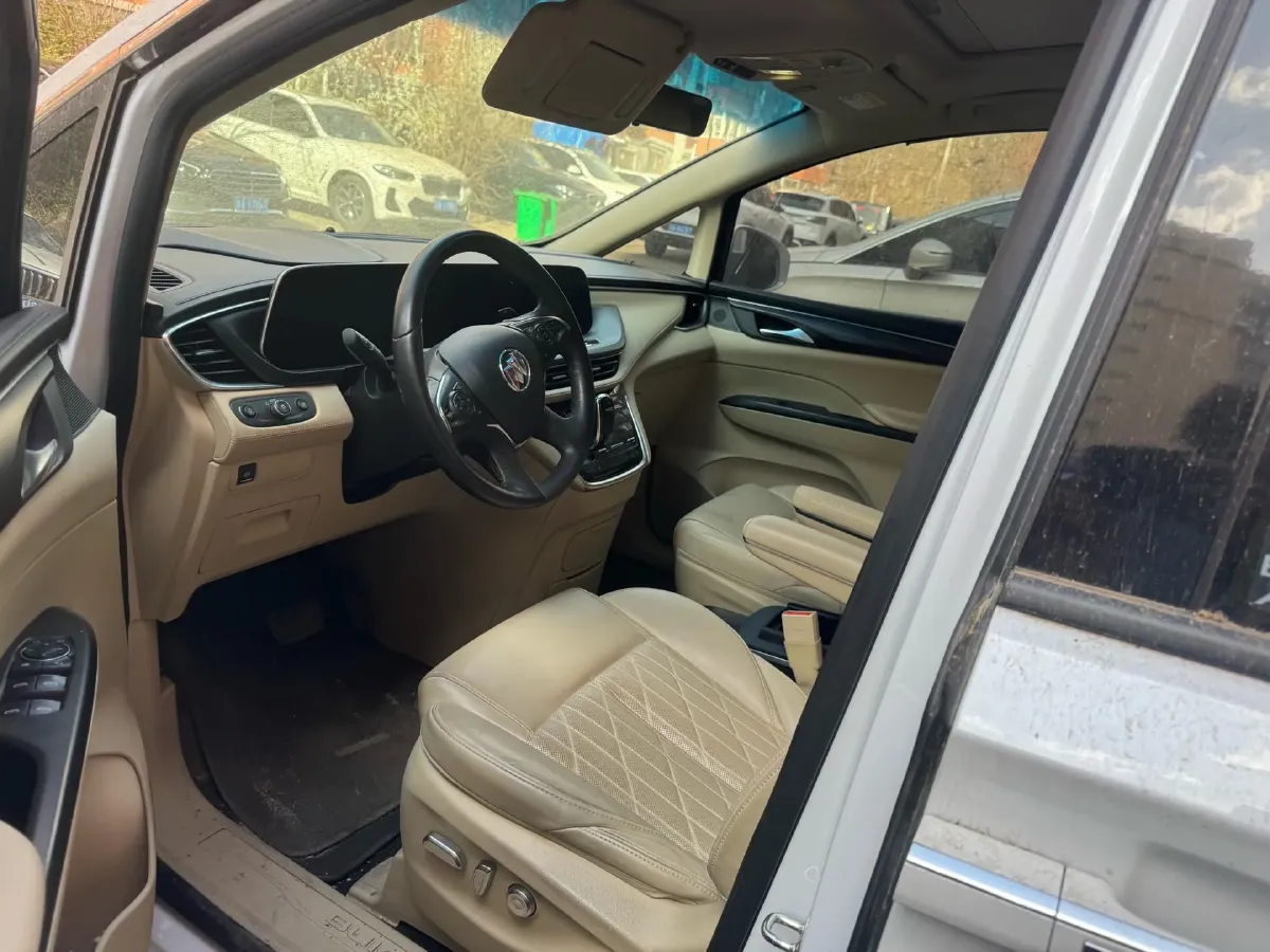 2022 Buick GL8 2.0T 237HP L4 9AT,autocango,china used car exporter,china ev exporter,chinese used car exporter,chinese used ev exporter