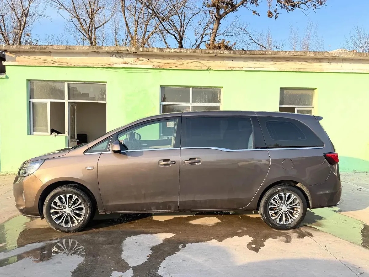 2021 Buick GL8 2.0T 237HP L4 9AT,autocango,china used car exporter,china ev exporter,chinese used car exporter,chinese used ev exporter